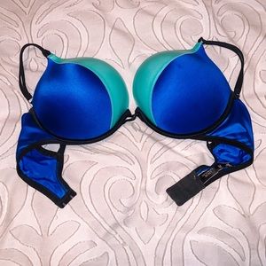 Victoria’s Secret Bombshell Bra